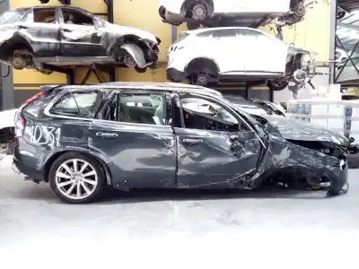 Veículo de Sucata volvo xc90 inscription awd do ano 2020 alimentado b4204t29