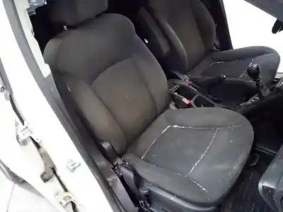 Veículo de Sucata chevrolet orlando lt+ do ano 2013 alimentado z20d1