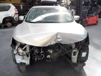 Veicolo di demolizione nissan qashqai (j11) acenta dell'anno 2015 alimentato hra2ddt