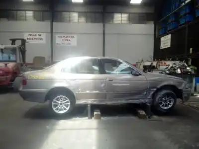 Hurda Aracı BMW SERIE 5 BERLINA (E39) 525d Yılın 2003 güçlü M57256D1