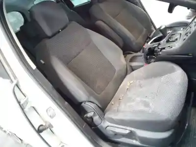 Scrapping Vehicle peugeot 5008 allure of the year 2016 powered 5gz