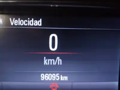 Verschrottungsfahrzeug opel insignia berlina selective des jahres 2015 angetrieben a20dte