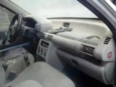 Vehicul casat land rover freelander (ln) e familiar al anului 2000 alimentat 204d3