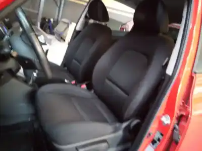 Veículo de Sucata hyundai ix20 gls comfort blue do ano 2013 alimentado d4fb