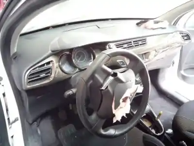 Veicolo di demolizione citroen c3 attraction dell'anno 2012 alimentato 8hr