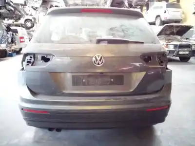 Veículo de Sucata volkswagen tiguan sport 4motion bmt do ano 2017 alimentado dfga