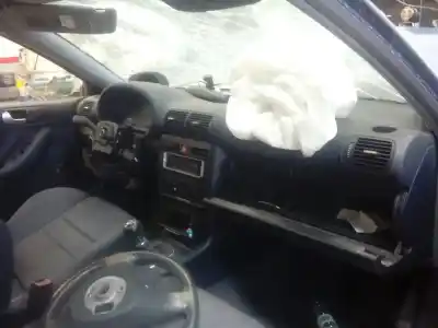 Scrapping Vehicle audi                                               a3 (8l)                                                                                                                                                                                                                                                    1.6 ambiente of the year 2003 powered bfq