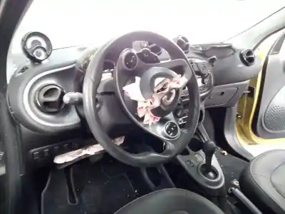 Scrapping Vehicle smart forfour basis (52kw) (453.042) of the year 2016 powered 281920