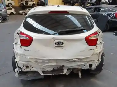 Veículo de Sucata kia rio concept do ano 2017 alimentado d3fa