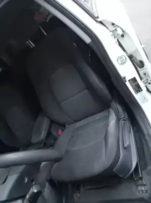 Veículo de Sucata kia rio concept do ano 2017 alimentado d3fa