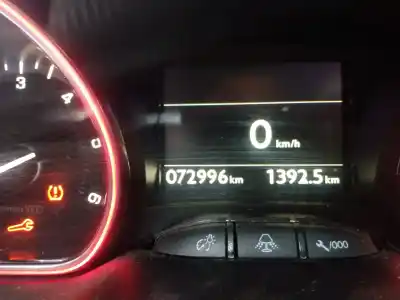 Sloopvoertuig peugeot 2008 (p1) allure van het jaar 2019 aangedreven yh01