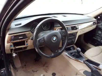 Scrapping Vehicle bmw serie 3 berlina (e90) 320d of the year 2004 powered 204d4