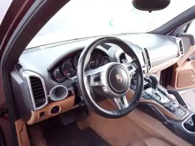 Здавання транспортного засобу porsche cayenne (typ 92aa) diesel platinum edition року 2011 потужний crca