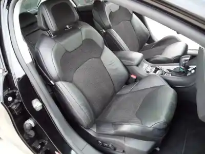 Veículo de Sucata citroen c5 berlina exclusive do ano 2013 alimentado d-x8z