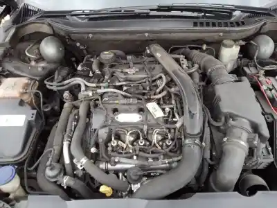 Veículo de Sucata citroen c5 berlina exclusive do ano 2013 alimentado d-x8z