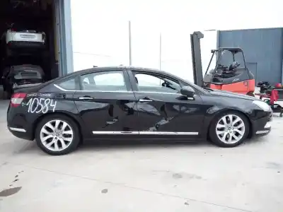 Veículo de Sucata citroen c5 berlina exclusive do ano 2013 alimentado d-x8z