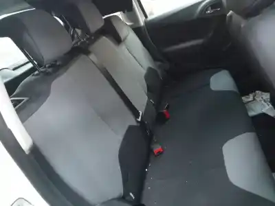 Veículo de Sucata citroen c3 collection do ano 2011 alimentado 8h01