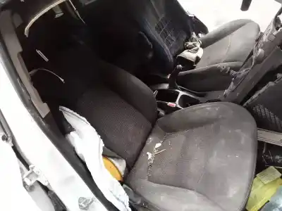 Veículo de Sucata chevrolet orlando lt+ do ano 2011 alimentado z20d1