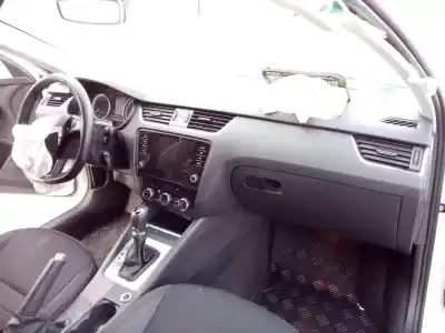 Утилизация автомобиля skoda octavia combi (5e5) ambition года 2021 питание dhfa