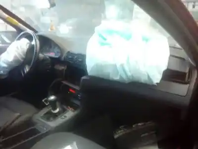 Veículo de Sucata bmw serie 3 compact (e46) 320td do ano 2003 alimentado m47n204d4