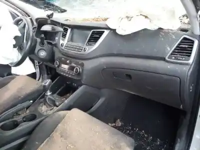 Sloopvoertuig hyundai tucson essence 2wd van het jaar 2016 aangedreven g4fd