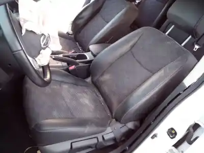 Здавання транспортного засобу nissan pulsar (c13) acenta року 2017 потужний hra2ddt