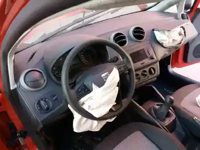 Veicolo di demolizione seat ibiza 1.2 tsi dell'anno 2015 alimentato cjz