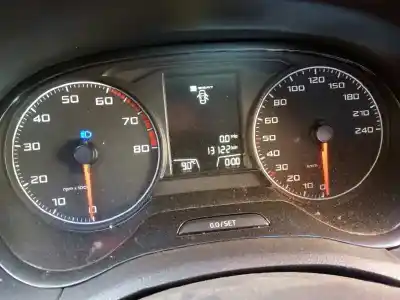 Veicolo di demolizione seat ibiza 1.2 tsi dell'anno 2015 alimentato cjz