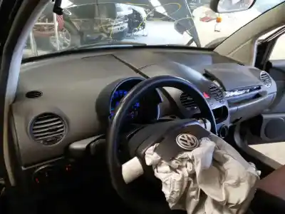 Verschrottungsfahrzeug volkswagen new beetle 1.9 tdi des jahres 2004 angetrieben atd