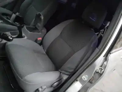 Sloopvoertuig toyota rav 4 (a2) 1.8 16v cat van het jaar 2001 aangedreven 1zzfe