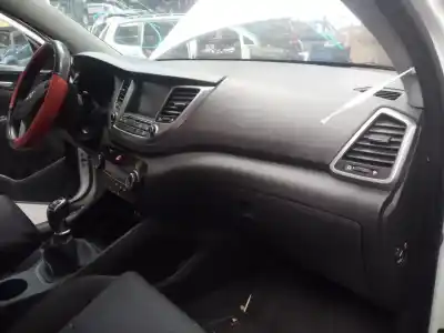 Veículo de Sucata hyundai tucson 1.7 crdi cat do ano 2017 alimentado d4fd