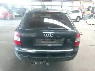 Veículo de Sucata audi a4 avant (8e) 1.9 tdi (96kw) do ano 2004 alimentado avb