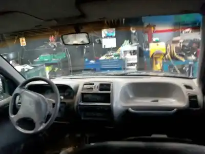Veículo de Sucata ford maverick 2.7 td do ano 1994 alimentado dtd27
