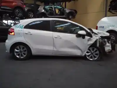 Véhicule à la ferraille kia rio 1.1 crdi cat de l'année 2014 alimenté d3fa