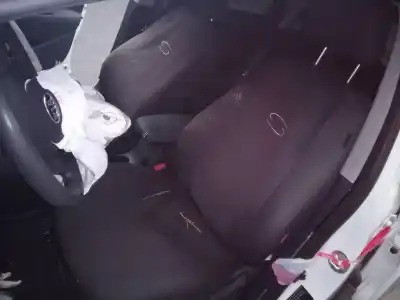 Véhicule à la ferraille kia rio 1.1 crdi cat de l'année 2014 alimenté d3fa