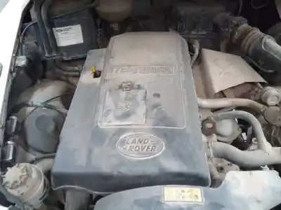 Véhicule à la ferraille land rover defender (ld) 2.5 td5 de l'année 2002 alimenté 