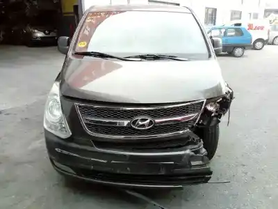Vehicul casat hyundai h1 2.5 crdi al anului 2010 alimentat d4cb
