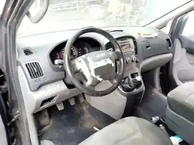 Vehicul casat hyundai h1 2.5 crdi al anului 2010 alimentat d4cb
