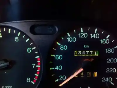 Veicolo di demolizione ford mondeo berlina 2.0 16v dell'anno 1998 alimentato nga