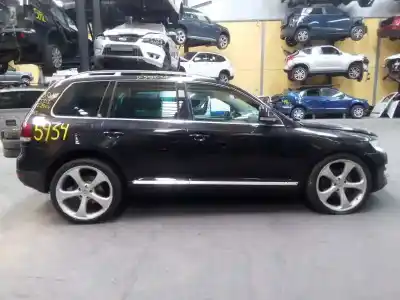 Vehículo de desguace VOLKSWAGEN TOUAREG 3.0 V6 TDI DPF del año 2007 con motor BKS