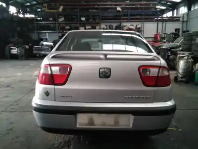 Vehículo de desguace seat cordoba berlina (6l2) 1.4 16v del año 2001 con motor aua