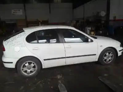 Vehicul casat seat                                               leon (1m1)                                                                                                                                                                                                                                                 1.9 tdi                                                                                                                                                                                                                                                    al anului 2001 alimentat asv