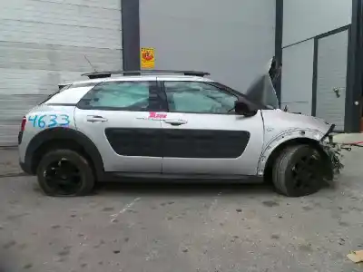 Vehículo de desguace CITROEN C4 CACTUS 1.6 e-HDi FAP del año 2015 con motor 9H06