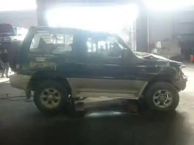 Scrapping Vehicle mitsubishi montero (v20/v40) 2500 td gl of the year 2001 powered 4d56