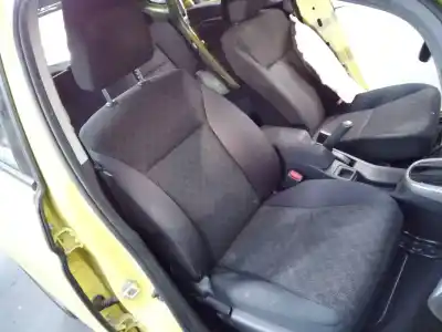 Veículo de Sucata honda jazz (gk) trend do ano 2016 alimentado l13b