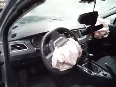 Veículo de Sucata peugeot 508 active do ano 2014 alimentado rhf