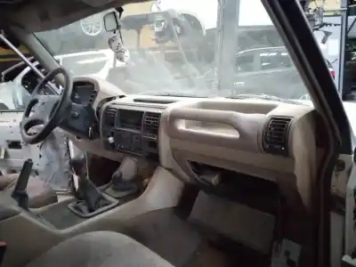 Scrapping Vehicle land rover discovery (salljg/lj) tdi of the year 1995 powered d-21l