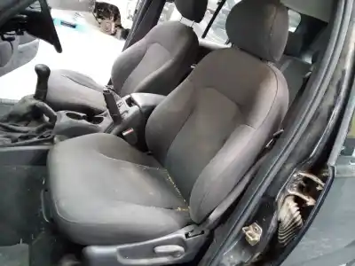 Veículo de Sucata chrysler jeep cherokee (kj) 2.5 crd cat do ano 2001 alimentado enj