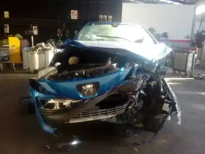 Veículo de Sucata peugeot 308 confort do ano 2010 alimentado 9hx