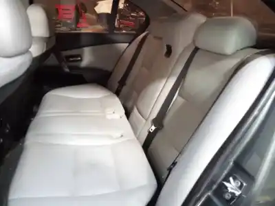 Sloopvoertuig bmw serie 5 berlina (e60) 525d van het jaar 2007 aangedreven 256d2